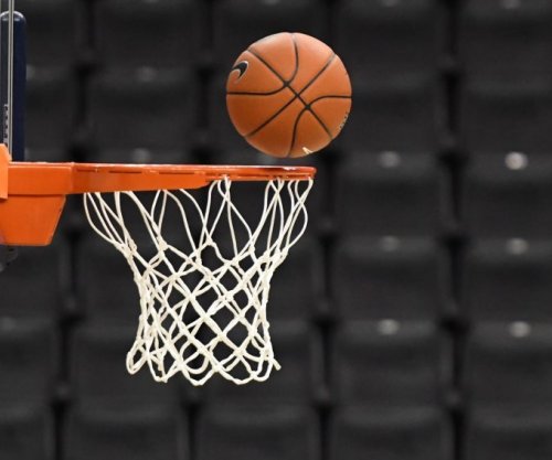 Dy super ndeshje sonte në basketboll