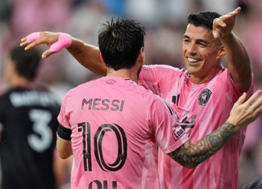 Messi shënon dy herë në ndeshjen e parë që nga pensionimi nga Argjentina