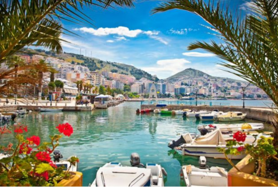 Nga plazhet te peizazhet natyrore, eksperti britanik vlerëson potencialin turistik të Shqipërisë