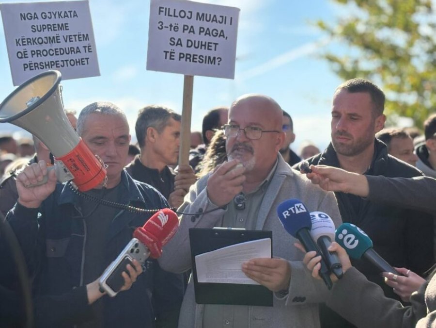 Nis protesta e punëtorëve të NPB-së për mosekzekutimin e pagave