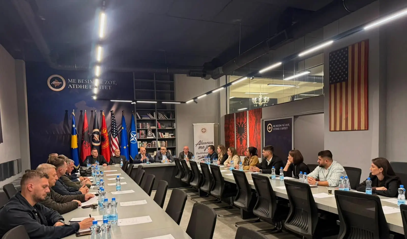 Aleanca: Ndihma ligjore për krerët e UÇK-së të trajtohet me seriozitetin më të lartë shtetëror