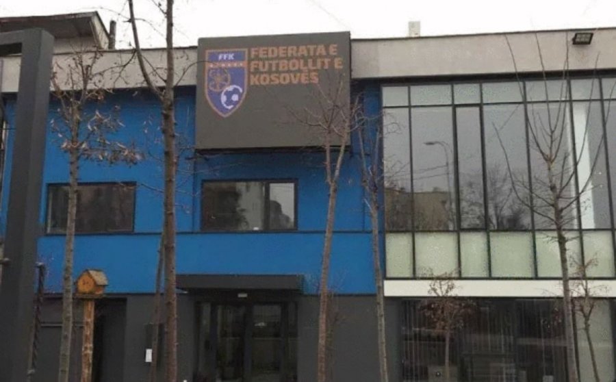 Problemet me infrastrukturë, ankesat në referim, dyshimet për kurdisje, kriza financiare e klubeve e largimi i yjeve nga Kombëtarja - çka po bën FFK-ja?