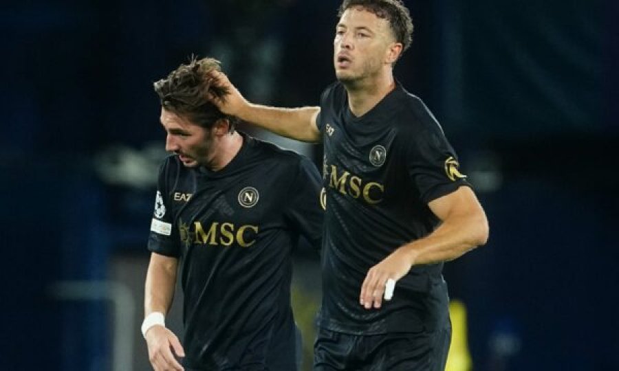 Napoli mposhtet nga Villarreali