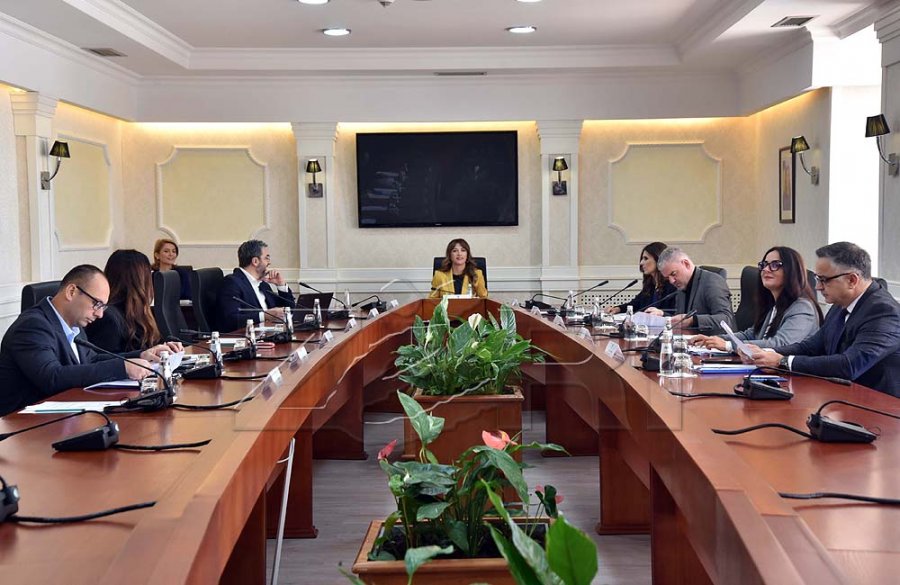 Kryesia e Kuvendit mblidhet në orën 11:00