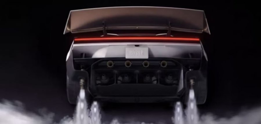 Elon Musk prezanton Teslën që fluturon, vetura bën salto në ajër dhe hidhet mbi automjete të tjera