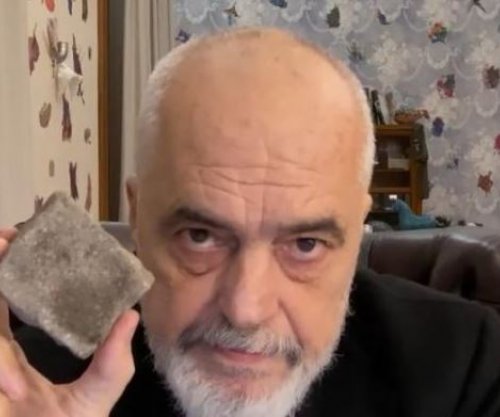 Rama: Mijëra gurë e sende të tjera rrezik për jetën e efektivëve, kjo dhunë e verbër s’ka lidhje me studentët