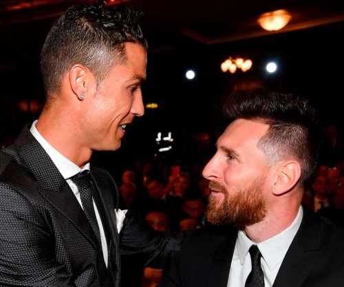 Ronaldo e dominon votimin ndaj Messit për sezonin më të mirë në historinë e “Topit të Artë”