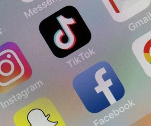 Norvegjia planifikon t’ua ndalojë TikTok-un, Snapchat-in dhe Roblox-in fëmijëve nën 16 vjeç