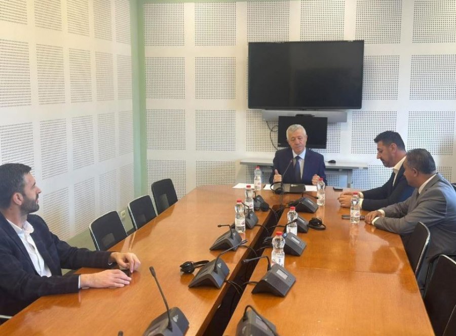 Dështon mbledhja e Komisionit për Komunitete dhe Kthim, shkak mungesa e kuorumit
