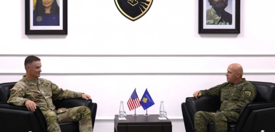 Jashari takon gjeneralin amerikan Lampe, diskutohet avancimi i partneritetit mes FSK-së dhe Gardës së Ajovës
