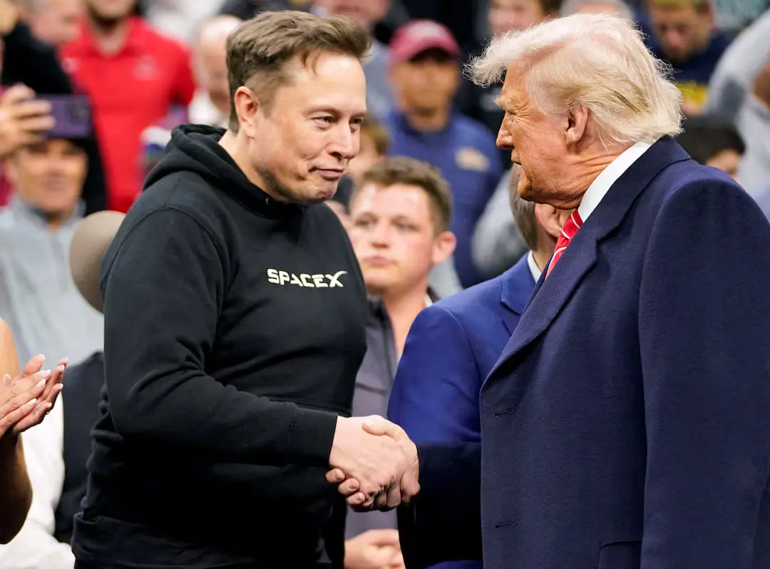 Trump: Elon Musk rikthen internetin Starlink për Ukrainën