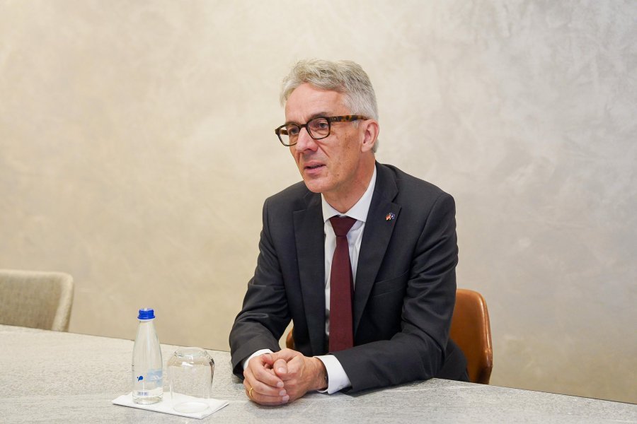 Ambasadori gjerman do “hapa konkretë” nga Kosova për themelimin e Asociacionit