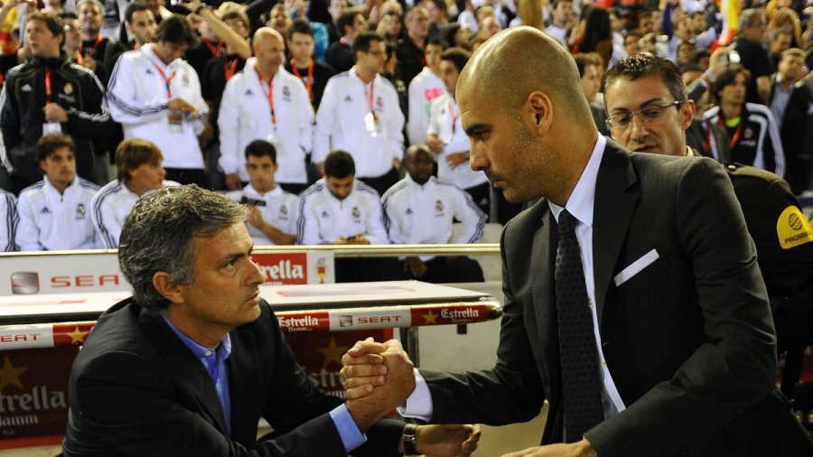 USB-ja sekrete e Mourinhos që Barcelona e refuzoi, 18 vjet më vonë ruhet ende si thesar