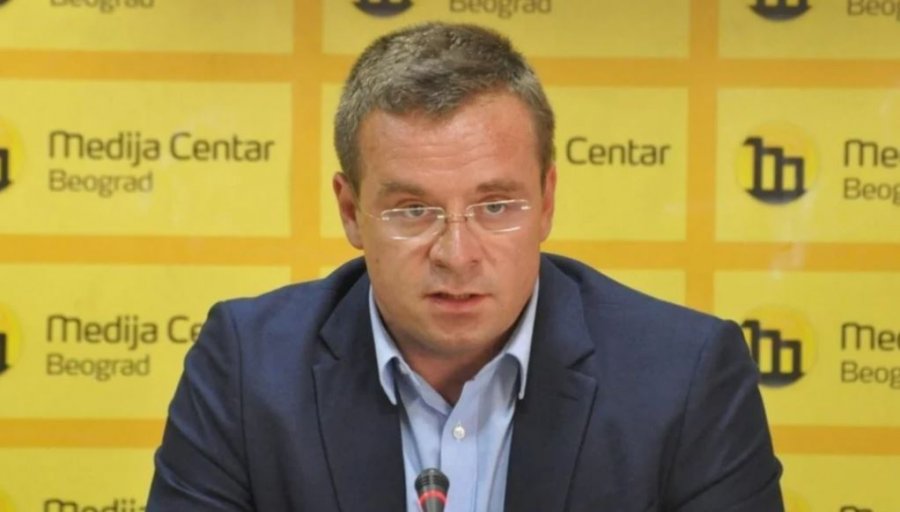 Avokati serb u bën thirrje Kosovës, Malit të Zi dhe Bosnjës të hetojnë dyshimet për blerje votash nga partia e Vuçiqit