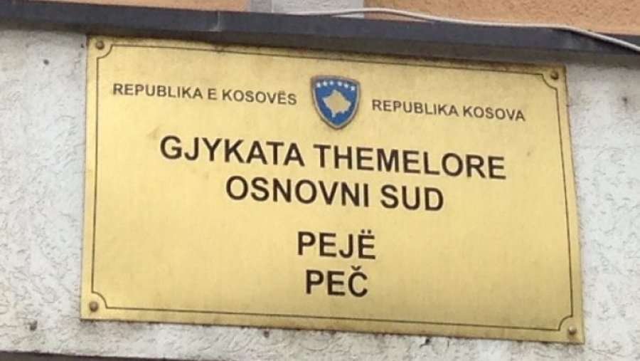 Gjykata e Pejës thotë se sot pranoi aktakuzën e Prokurorisë ndaj ish-bashkëshortit të Arlinda Zekajt për kërcënim
