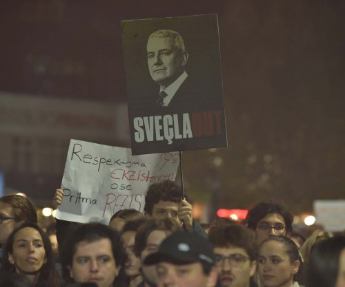 Listohen kërkesat para Qeverisë, kërkohet shkarkimi i Gërvallës dhe Sveçlës