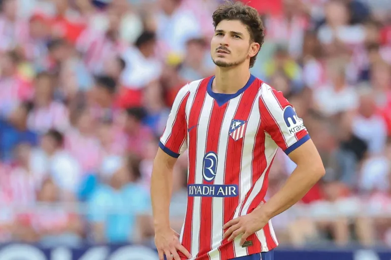 Barcelona ankohet për gjobën prej 602 eurosh për “rastin” Alvarez