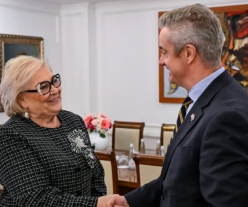 Shiroka-Pula takon ambasadorin britanik, flasin për sigurinë dhe bashkëpunimin ekonomik