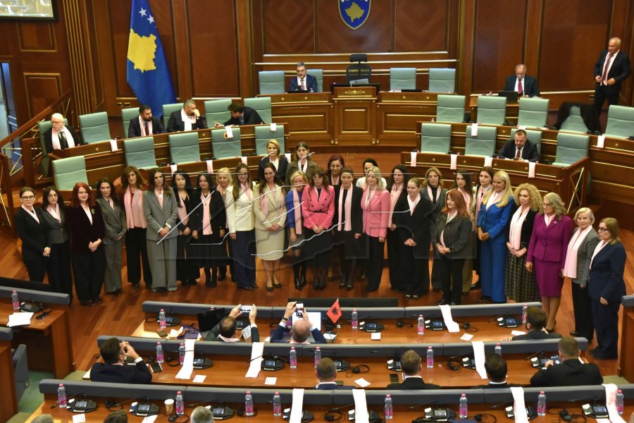Reshitaj: Ç’siguri ndjen një grua që kërkon ndihmë nga shtetit kur merr përgjigje “s’jam i obliguar me u marrë me ty”