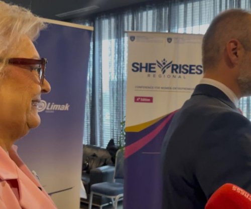 Presidentja hesht për vrasjen e Arlinda Zekajt, kur pyetet nga gazetarët