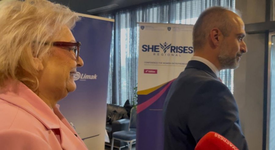 Presidentja hesht për vrasjen e Arlinda Zekajt, kur pyetet nga gazetarët