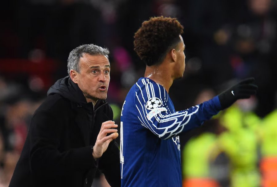 Luis Enrique ia jep një këshillë Doues