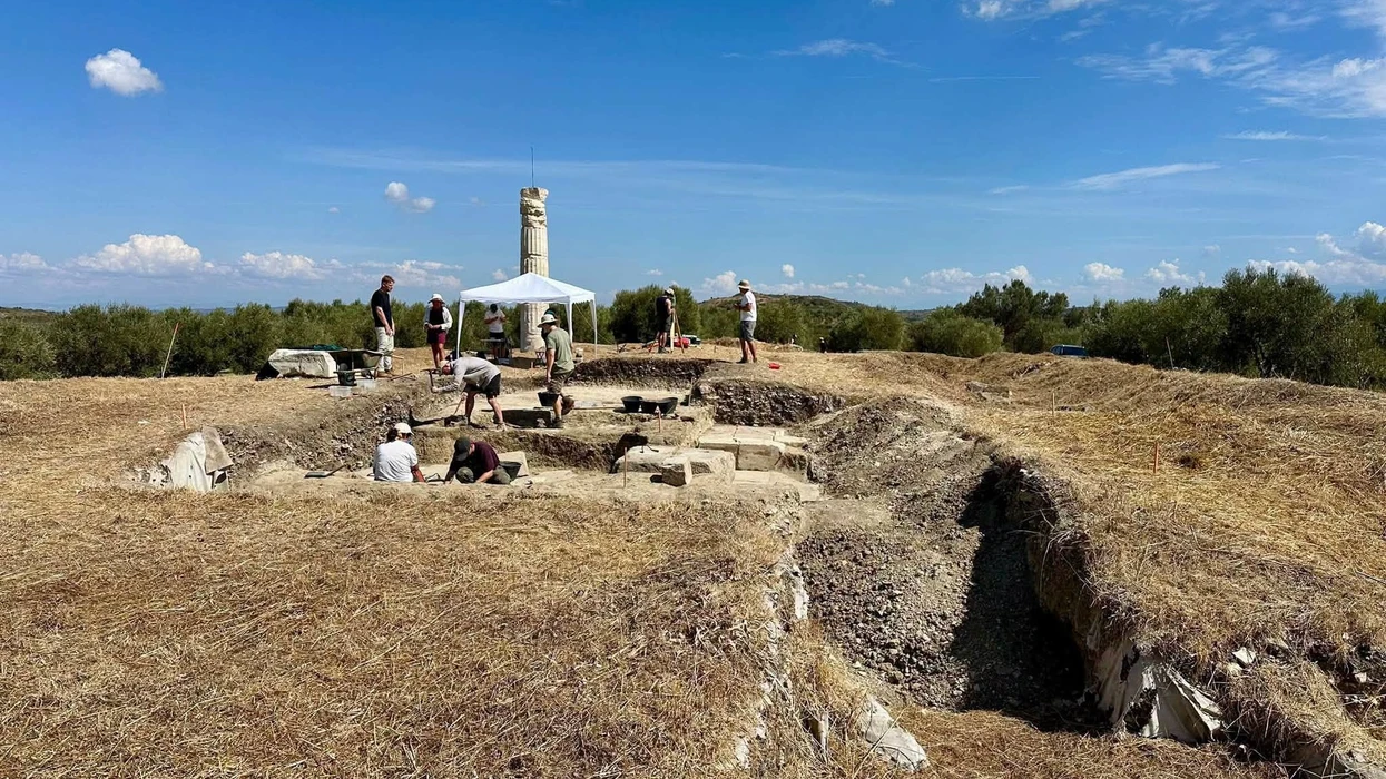 Gërmimet në Apoloni zbardhin historinë e një monumenti të rëndësishëm antik