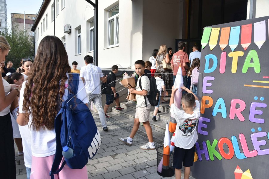 Nis viti i ri shkollor në Kosovë