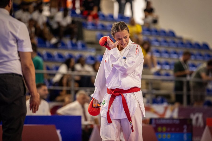 Orana diskualifikohet në gjysmëfinale, mbetet pa medalje