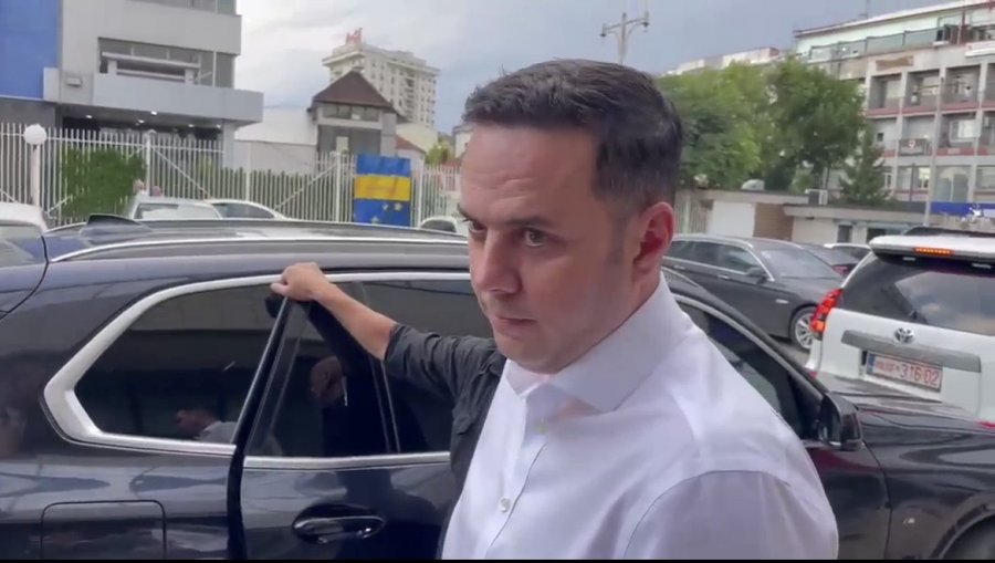 Pas takimit me Kurtin, Abdixhiku: Njoftim i rregullt pas zhvillimeve, do të ketë përpjekje për takime të rradhës