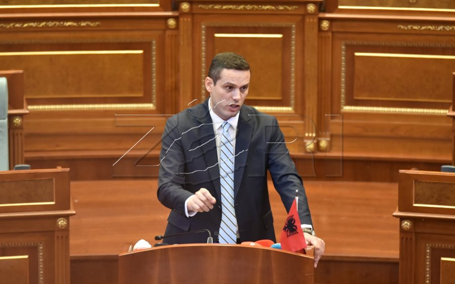 PDK-ja kërkon sërish vazhdimin e seancës konstituive, Gruda: Kushtetuta s’është statut i Vetëvendosjes