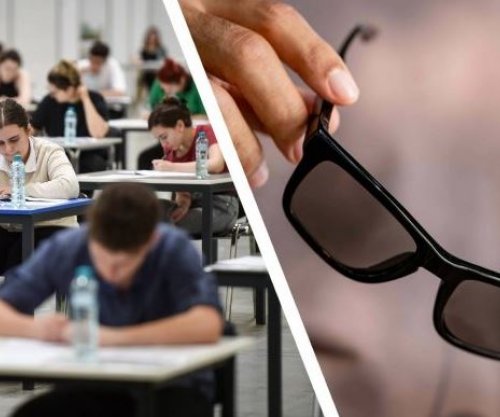 Universiteti grek kontrollon syzet e studentëve për të parandaluar kopjimin IA