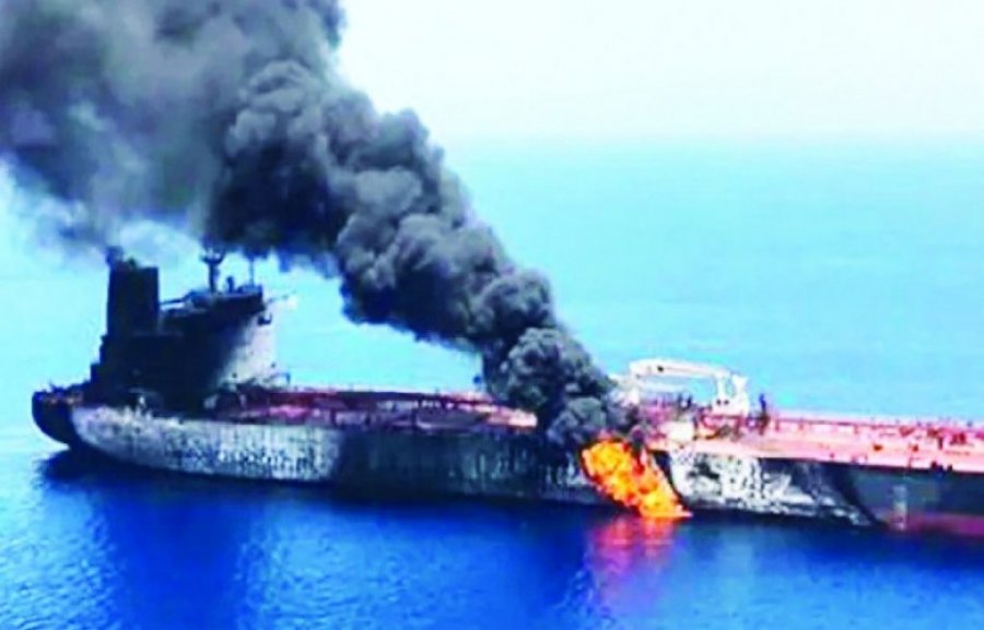 Përshkallëzohet konflikti: SHBA-ja godet tre cisterna iraniane të naftës
