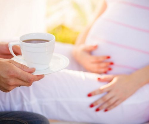Kafeja gjatë shtatzënisë rrit rrezikun e mbipeshës te fëmijët