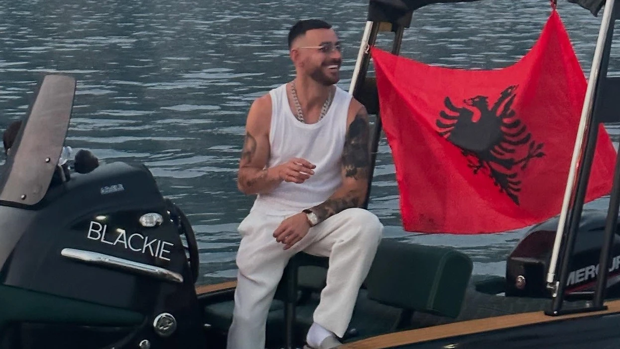 “Kjo nuk është lamtumirë”, Stresi paralajmëron për një tërheqje nga muzika