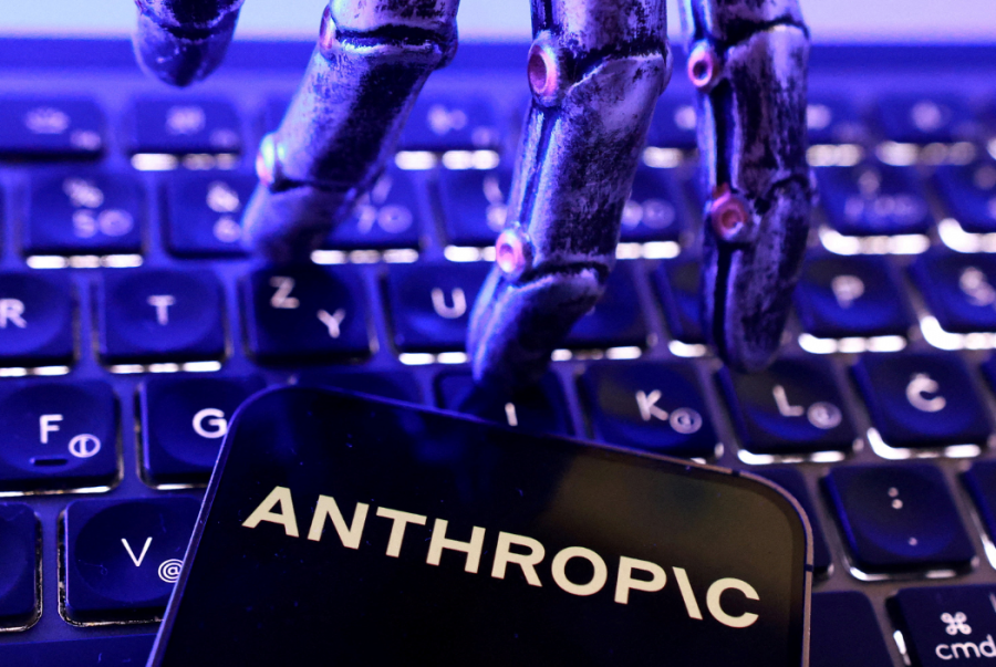 Anthropic bllokon përpjekjet për përdorimin e inteligjencës artificiale në zhvillimin e armëve biologjike