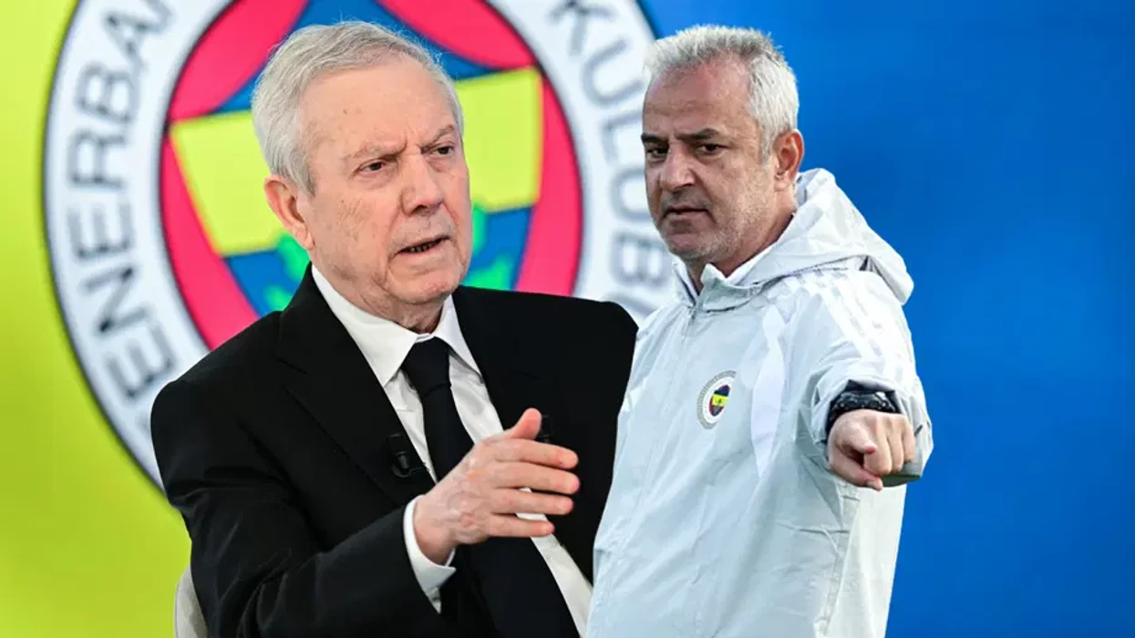 Presidenti i Fenerbahces nuk e pranon dorëheqjen e trajnerit - e gjithë situata erdhi deri këtu pasi ai u godit me shishe