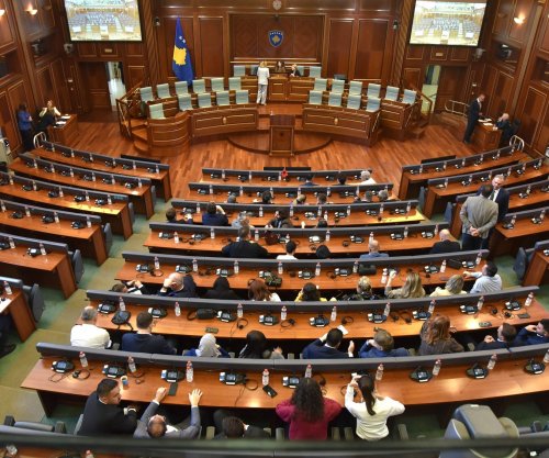 Emrat e 15 kandidatëve për deputetë që pritet t’i zëvendësojnë ministrat e Qeverisë Kurti 4