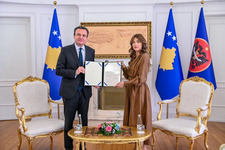 Kurti zyrtarisht mandatar për formimin e Qeverisë së re