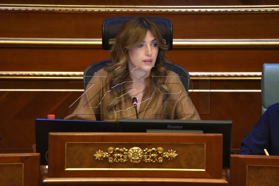 Haxhiu: Kuvendi u konstituua, pozita për nënkryetarin e PDK-së mbetet e rezervuar