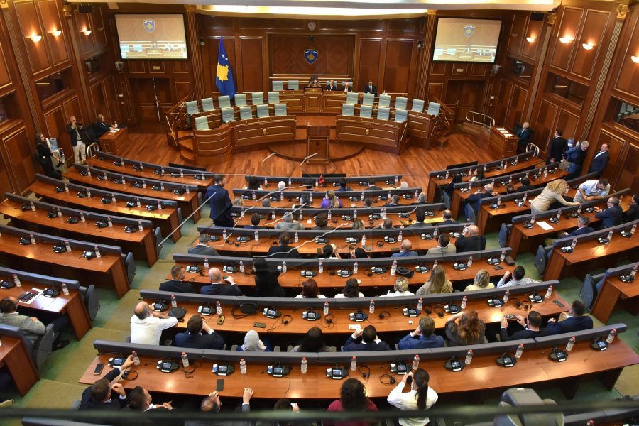 Miftaraj: Kuvendi nuk u konstituua, Kurti përmes Haxhiut sapo bëri shkelje të re kushtetuese
