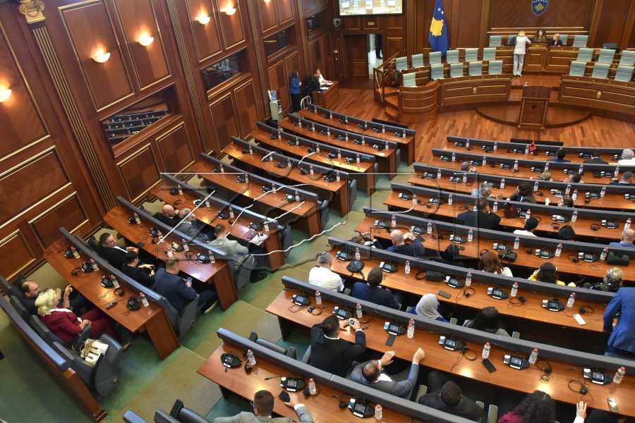 Rama ironizon LVV-në: Patriotizmi sot në Vetëvendosje e paska pushim