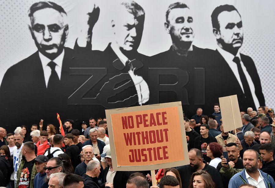 Vendimi për ish-krerët e UÇK-së, Ambasada e SHBA-së paralajmëron protesta të mëdha në Kosovë