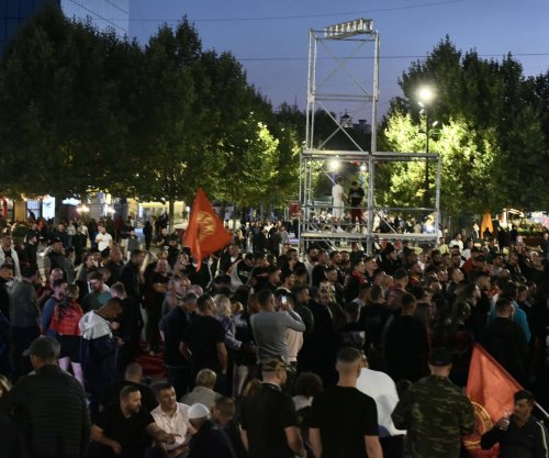 “Jo në emrin tim”, qytetarët edhe sonte protestojnë në Prishtinë