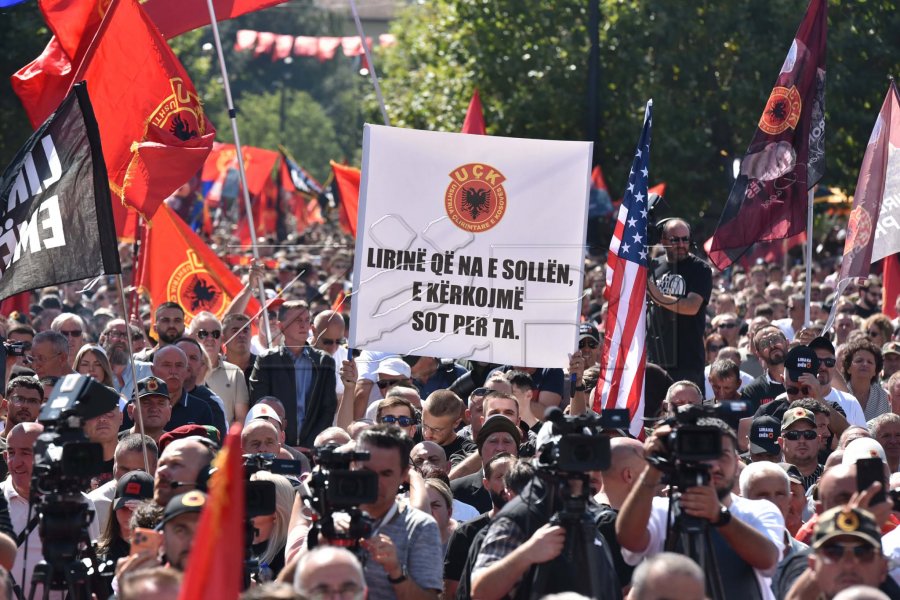 OVL UÇK: Ky popull s’do të ndalet së kërkuari drejtësi