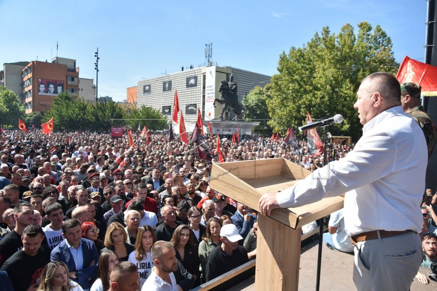 Gucati kërkon nga Kurti ta përjashtojë nga Qeveria Donika Gërvallën
