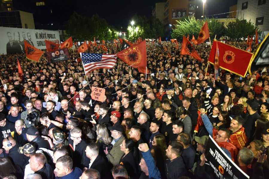 Prosper: Tre gjykatësit e Speciales e njollosën UÇK-në dhe NATO-n 