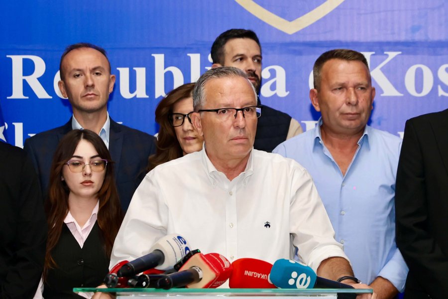 Projektligji për Specialen, Hamza kërkon mbështetjen e partive: Kjo çështje ka të bëjë me historinë e Kosovës