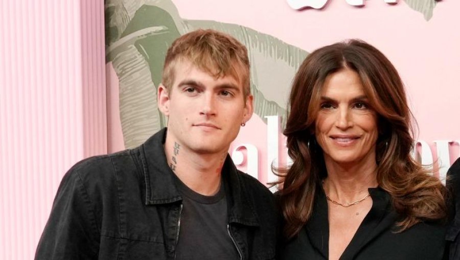 Djali i supermodeles Cindy Crawford vdes në moshën 27-vjeçare, familja kërkon privatësi