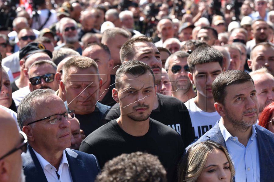 “Beteja s’ka mbaruar”, Endrit Thaçi: Vendimi në Hagë na ka lënduar, por nuk na ka mposhtur